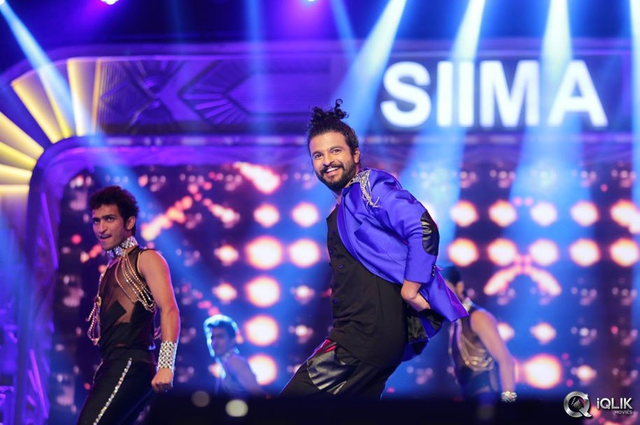 South-Indian-International-Movie-Awards-2016-Day-2